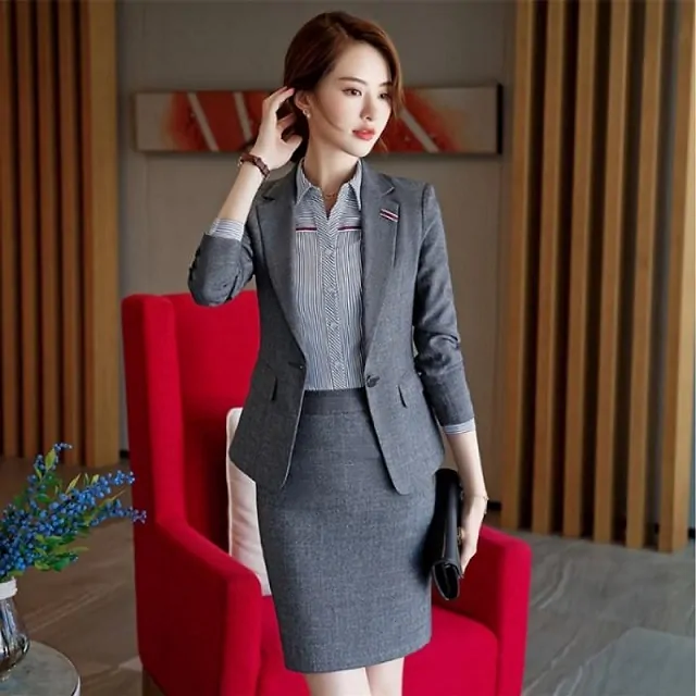 Áo vest dành cho nữ giới rất đa dạng về mẫu mã, kiểu dáng cũng như màu sắc