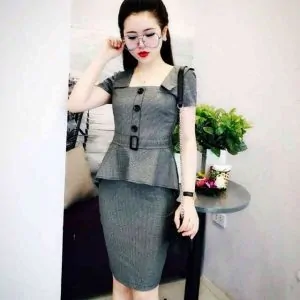 Mix match cực sang với đầm peplum cho chị em thêm xinh đẹp